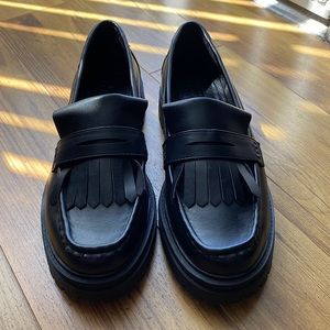 ASOS black leather loafer size 9. Not yet worn.